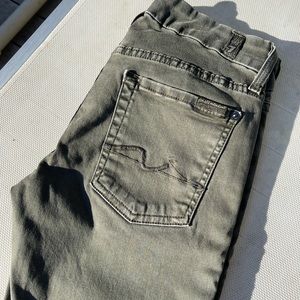 Women’s Seven for all Mankind Jeans